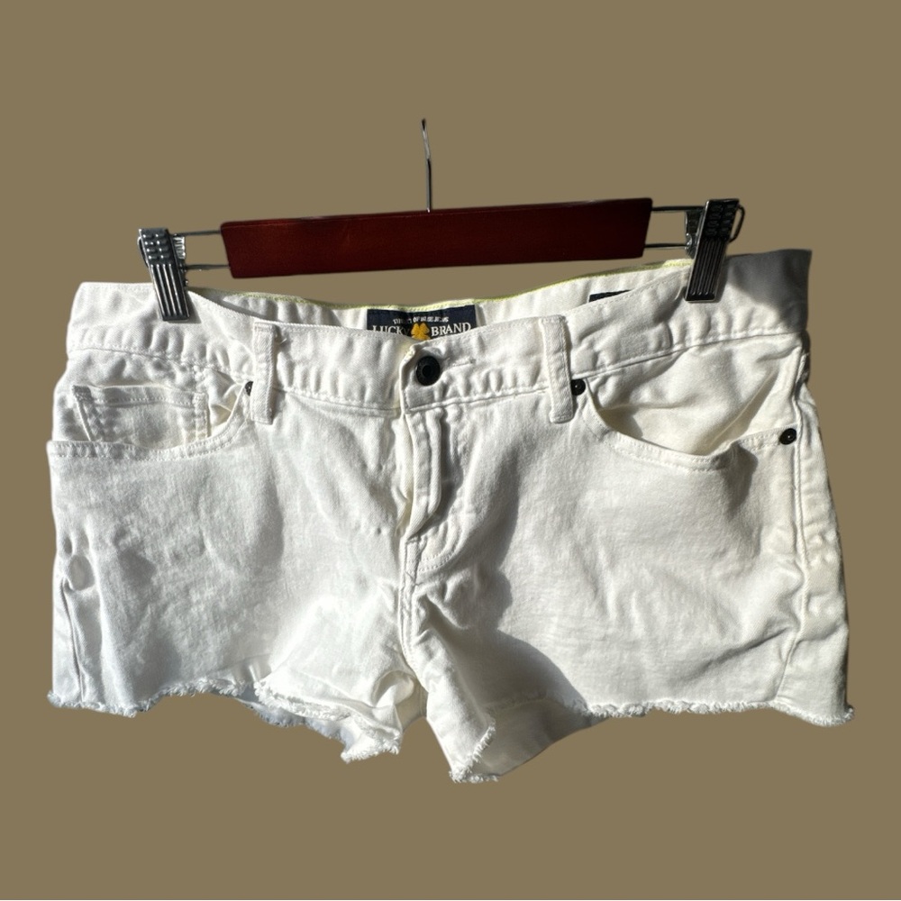 Women's Lucky 🍀 White‎ Denim Riley cut off shorts size 14